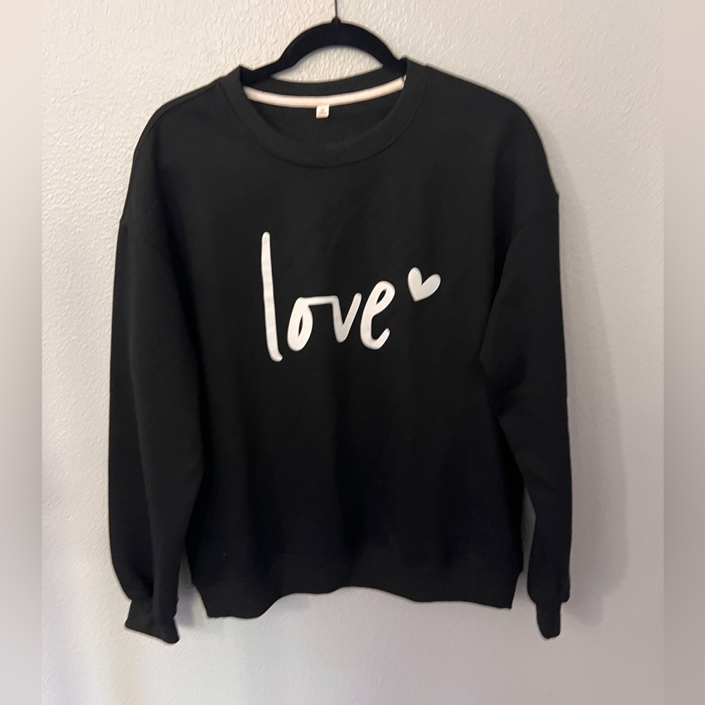 Black Sweatshirt with 'Love' Print